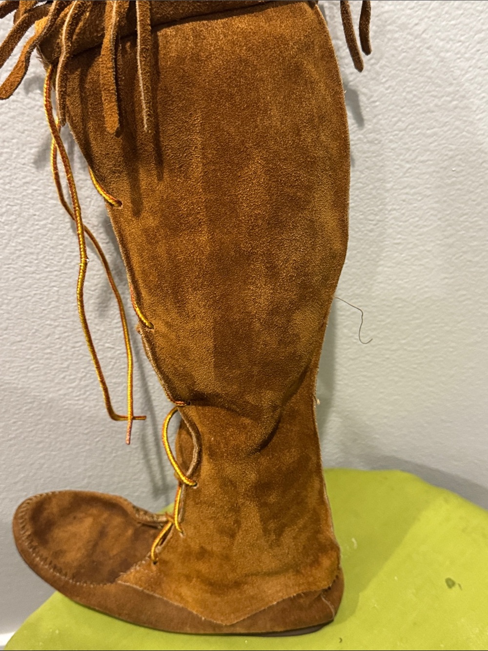Vintage Minnetonka Brown Suede Fringe Knee High Lace Up Boots - Picture 9 of 16